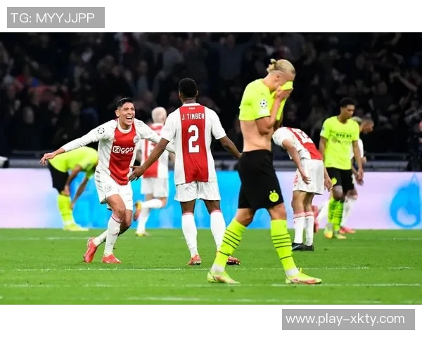 阿贾克斯总监克罗伊斯计划离任滕哈赫拒绝回归执教 阿贾克斯总监克罗伊斯计划离任滕哈赫拒绝回归执教